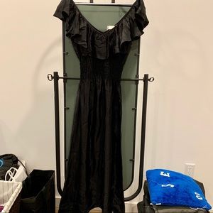 Black Off the Shoulder Maxi Dress